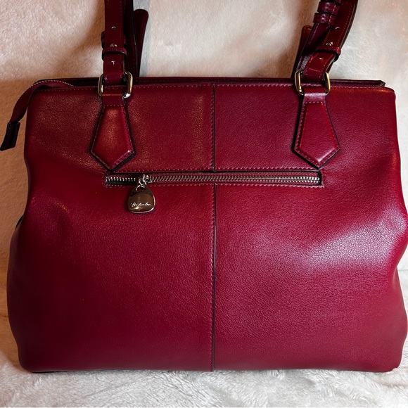 Bostanten Red Handbag - Picture 4 of 12